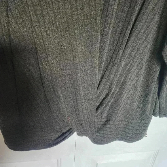 George Women's Plus Size Bottom Twist Cotton Long Sleeve Top Olive Green Size 3x - Picture 4 of 7